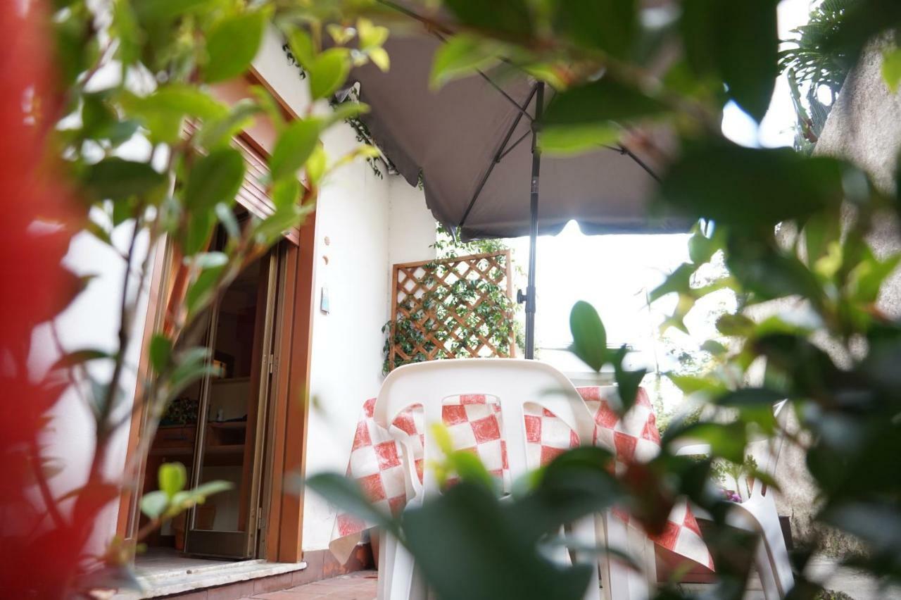 B&B Sikily Naxos Джардини Наксос Екстериор снимка